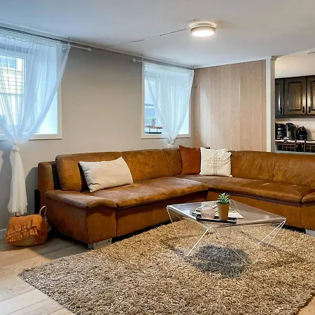 Appartamento 2br Generouse Living Ir Sauna 3 Min Station