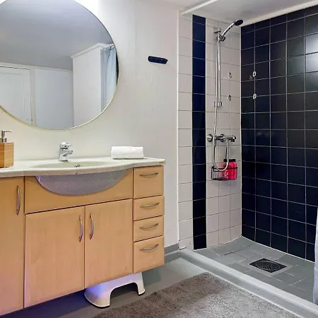 Appartamento 2br Generouse Living Ir Sauna 3 Min Station